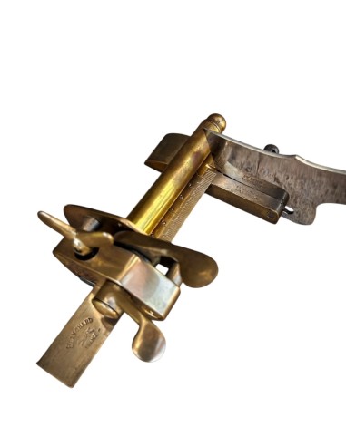 Cuchillo Mecánico 10 cm Latón