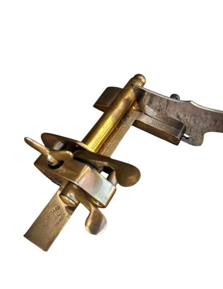 Cuchillo Mecánico 10 cm Latón